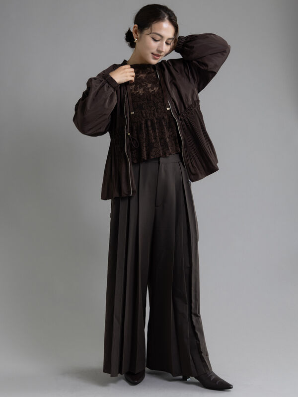 Atelier plier】プリーツペプラムライトブルゾン《2025Autumn catalog