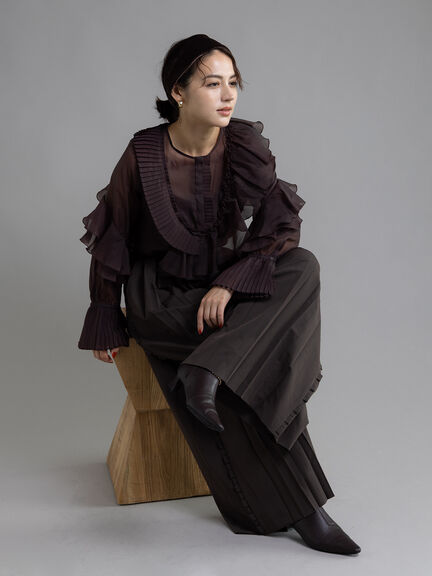 【Atelier plier】サイドプリーツワイドパンツ《2025Autumn catalog item》（ブラウン）｜Te chichi（テチチ）通販