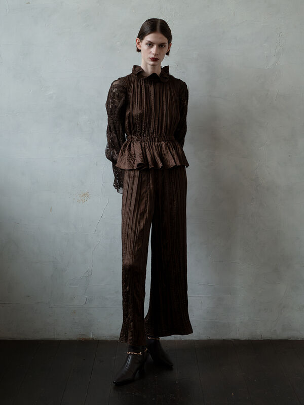 【Atelier plier】ワッシャープリーツオールインワン《2025Autumn catalog item》（ブラウン）｜Te chichi（テチチ）通販