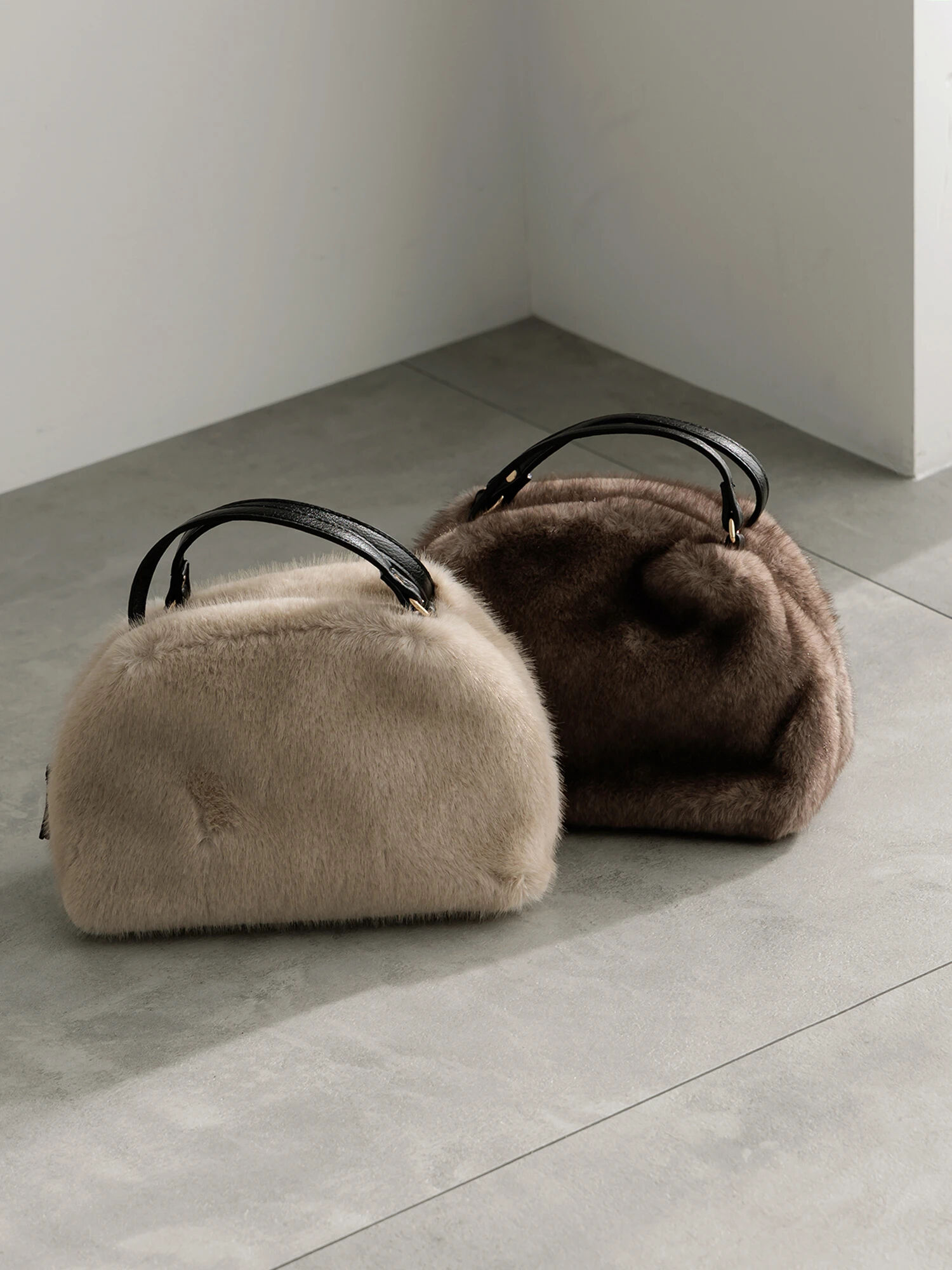 ベージュ ファー ショルダーバッグ*2 ショルダーバッグ バッグ 「M2SUQARED/エムツースクエア」2WAY