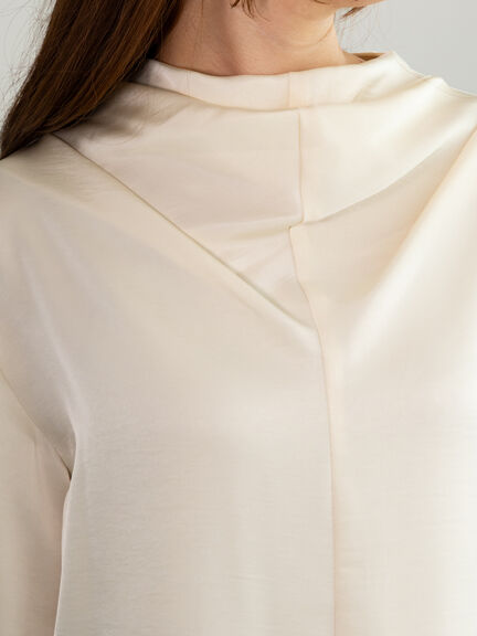 ドレープネックブラウス《2025Autumn catalog vol.2 item》（オフホワイト/グレー/ブルー）｜Te chichi（テチチ）通販