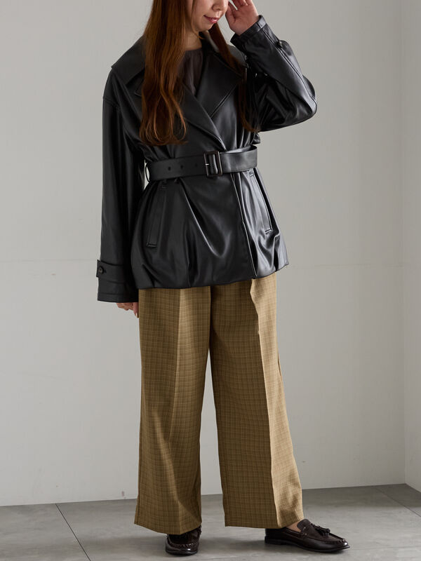 【完売】美品　 ショートトレンチコート　2025SS 即完売】2025SS☆タグ付き新品 ZARA ベルト付きショートトレンチ