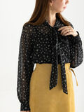パターンアソートシフォンボウタイブラウス《2025Autumn catalog vol.2 item》（ブラック）｜Te chichi（テチチ）通販