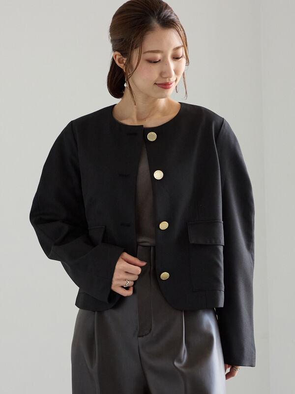 セール】 コンパクトノーカラージャケット（ブラック/ベージュ