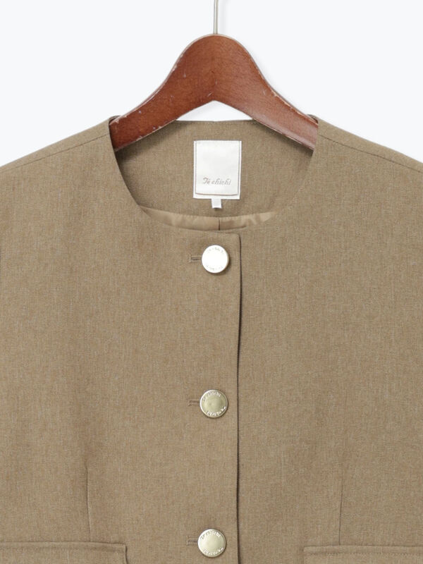 セール】 コンパクトノーカラージャケット（ブラック/ベージュ