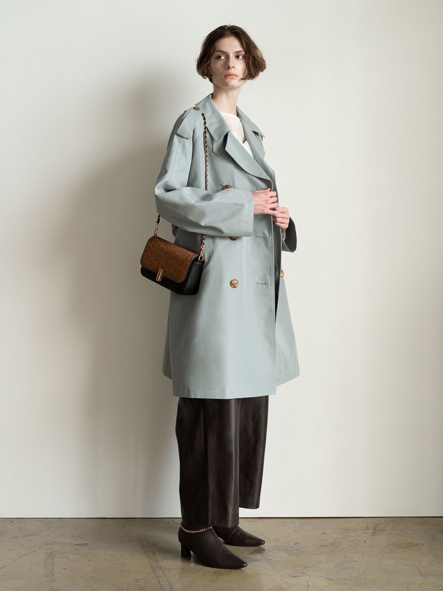 kolor トレンチコート サイズ2 ベージュ・グレー kolor トレンチコート サイズ2 ベージュ・グレー oversized