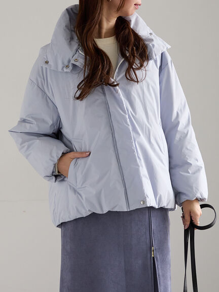 スタンドカラーショートダウンジャケット《2025winter catalog item》（オフホワイト/ブラック/ブルー）｜Te chichi（テチチ）通販