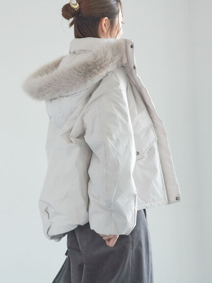 【宮本茉由着用】フードショートダウンジャケット（ブラック/カーキ/Ｓグレー）｜Te chichi（テチチ）通販