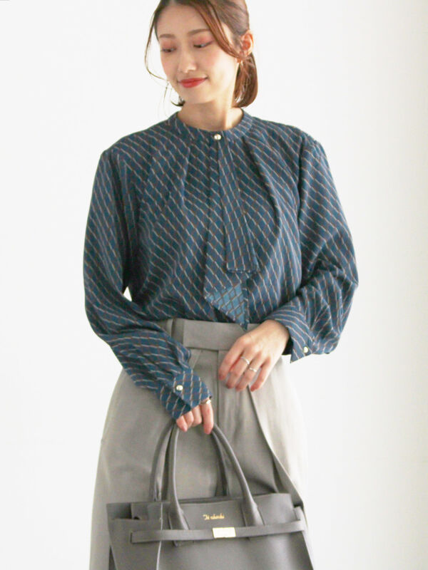 セール】 パターンアソートボウタイブラウス（オフホワイト/グレー