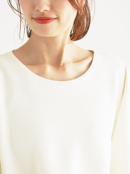 ティアードフリルヘムプルオーバー（オフホワイト/ブラック）｜Te chichi（テチチ）通販