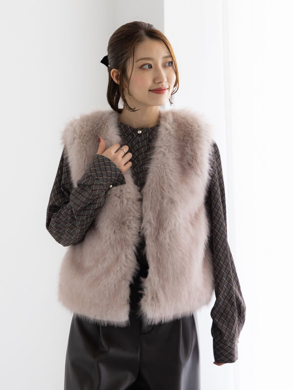 セール】 ショートファーベスト《2025winter catalog item》（グレー