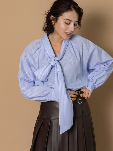 ビッグリボン2WAYブラウス《2025winter catalog item》（オフホワイト/ミント/サックスブルー）｜Te chichi（テチチ）通販