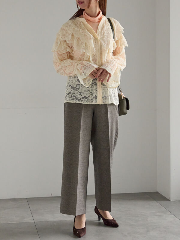 セール】 レースフリルレイヤードブラウス《2025winter catalog item