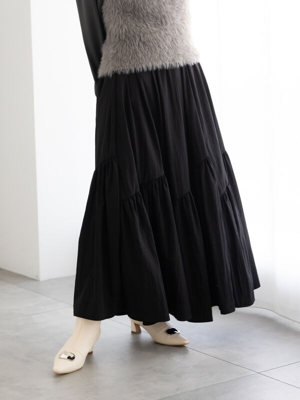 マットタフタバイヤスティアードスカート《2025winter catalog item