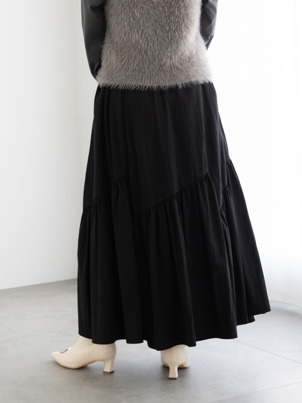 セール】 マットタフタバイヤスティアードスカート《2025winter