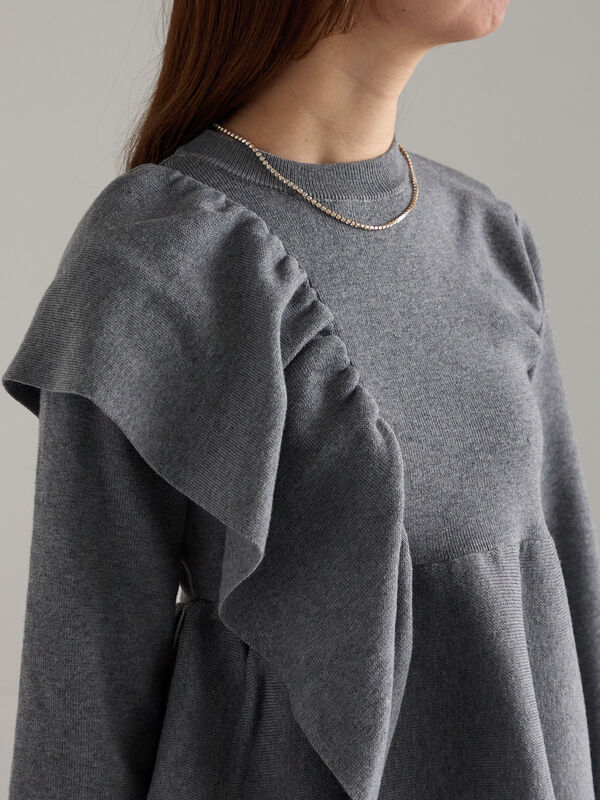 ELENDEEK　フリル ニット プルオーバー ウール　グレー　立体　変形 ショルダーフリルペプラムニット（ニット/セーター）｜ELENDEEK
