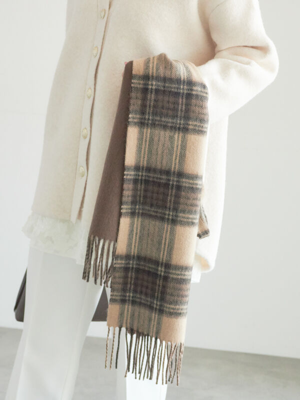 カシミア混リバーシブルチェックマフラー（レッド/ベージュ/ブラウン