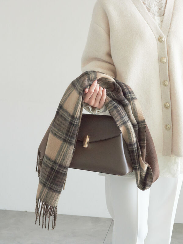 カシミア混リバーシブルチェックマフラー（レッド/ベージュ/ブラウン