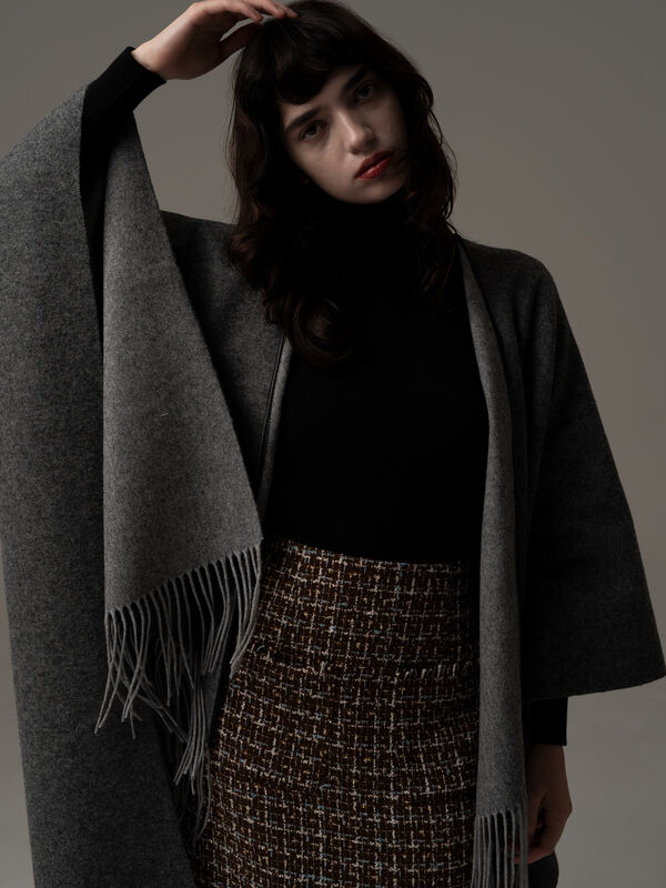 新品♡タグ付きNa.e Wool Poncho ウール ポンチョ gray Na.e Wool Poncho ウール ポンチョ gray グレー 今期 完売