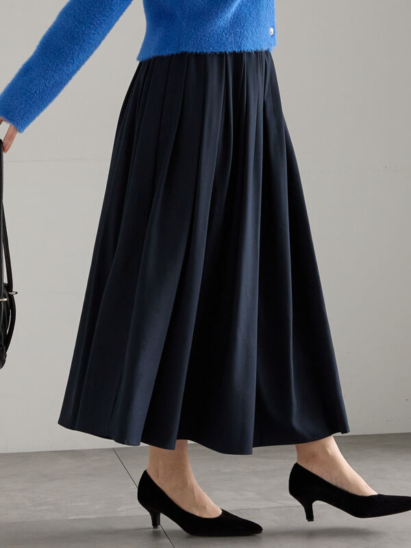 セール】 フラッフィーツイルタックフレアスカート（オフホワイト