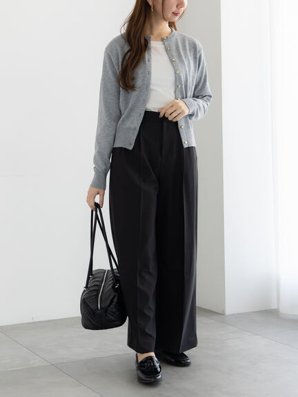 メタルスクエア釦クルーネックカーディガン（オフホワイト/シルバー/ブラック/ピンク/ゴールド）｜Te chichi（テチチ）通販