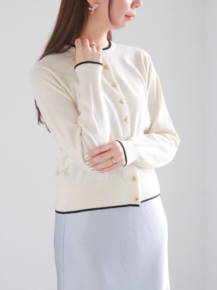 メタルスクエア釦クルーネックカーディガン（オフホワイト/シルバー/ブラック/ピンク/ゴールド）｜Te chichi（テチチ）通販