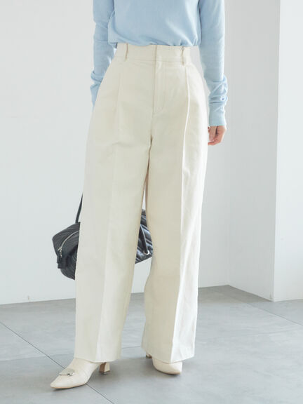 【宮本茉由着用】コーデュロイワイドパンツ（オフホワイト/チャコールグレー/ブラック）｜Te chichi（テチチ）通販