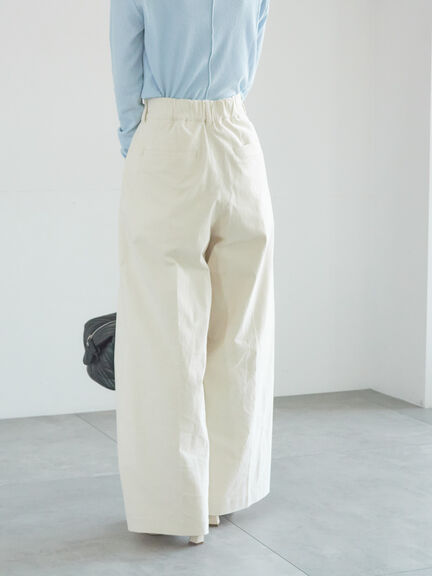 【宮本茉由着用】コーデュロイワイドパンツ（オフホワイト/チャコールグレー/ブラック）｜Te chichi（テチチ）通販