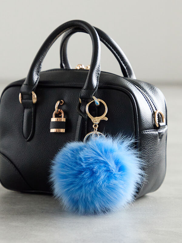 セール】 カラフルファーチャーム（グレー/ピンク/ブルー/アクセサリー