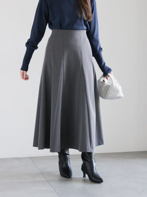 セール】 【宮本茉由着用】ボンディングフレアスカート（オフホワイト