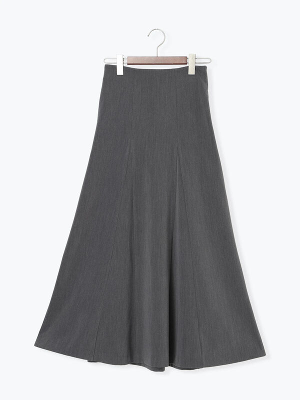 セール】 【宮本茉由着用】ボンディングフレアスカート（オフホワイト