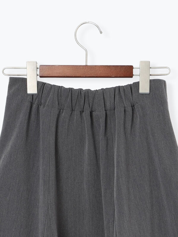 セール】 【宮本茉由着用】ボンディングフレアスカート（オフホワイト