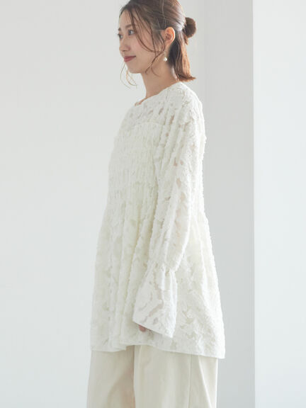 【宮本茉由着用】カットジャガードチュニックブラウス（オフホワイト/サックスブルー）｜Te chichi（テチチ）通販
