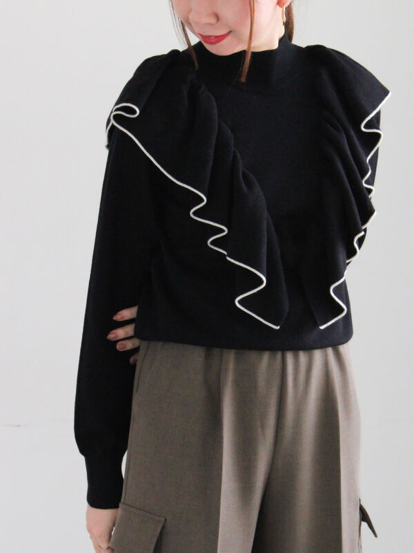 ラッフルフリルニット（ブラック）｜Te chichi（テチチ）通販