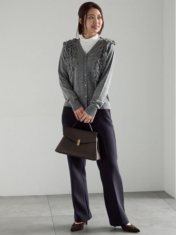 セール】 裏起毛パイピングストレートパンツ（チャコールグレー