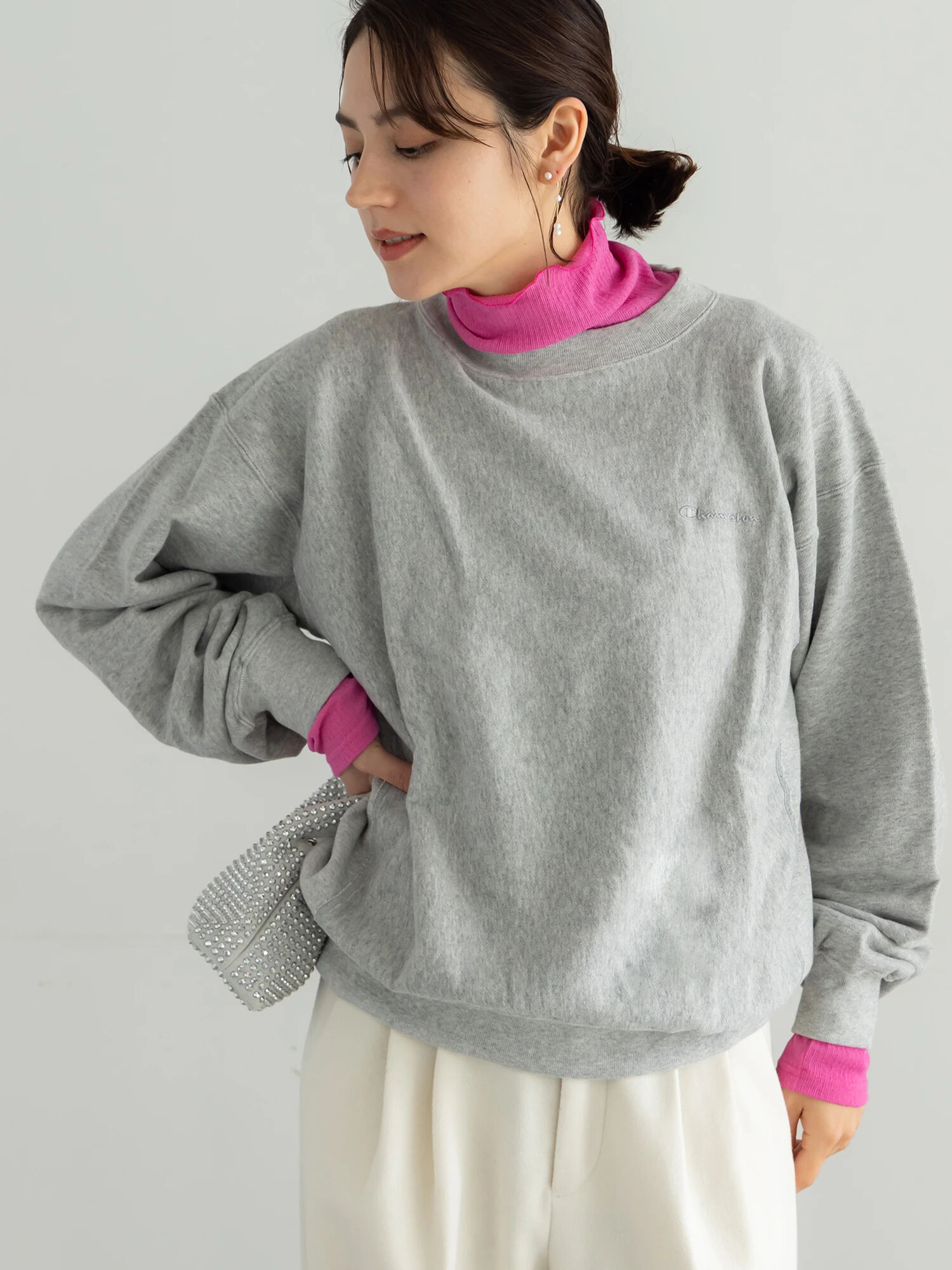 セール】 CHAMPION ワンポイント刺繍スウェット（グレー/ブラック