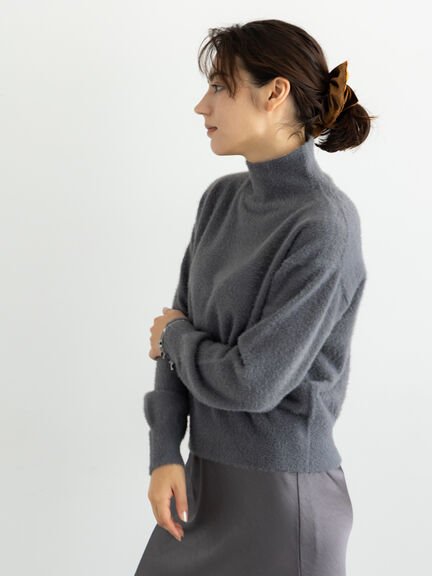 【宮本茉由着用】ハイネックフェザーニット（オフホワイト/チャコールグレー/ピンク/イエロー）｜Te chichi（テチチ）通販