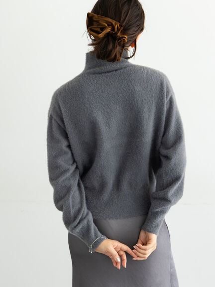 【宮本茉由着用】ハイネックフェザーニット（オフホワイト/チャコールグレー/ピンク/イエロー）｜Te chichi（テチチ）通販