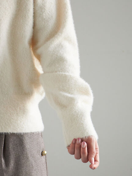 【宮本茉由着用】ハイネックフェザーニット（オフホワイト/チャコールグレー/ピンク/イエロー）｜Te chichi（テチチ）通販