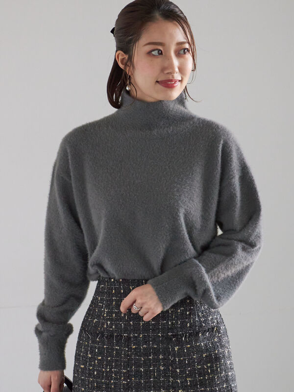 セール】 【宮本茉由着用】ハイネックフェザーニット（オフホワイト