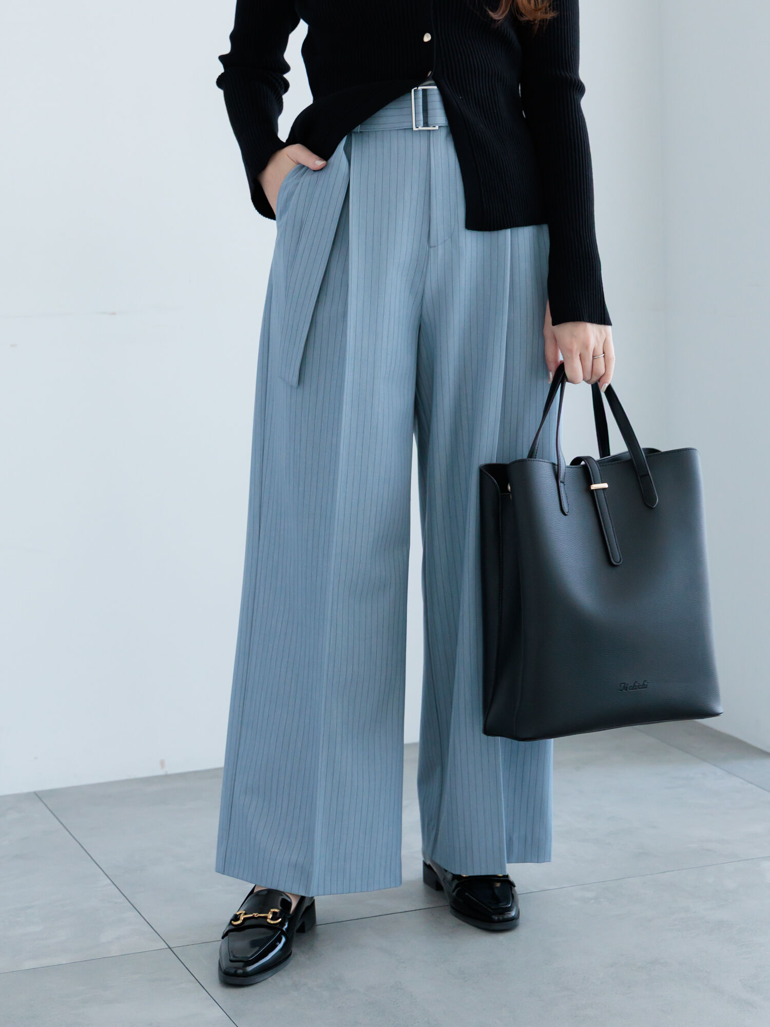 ぴっぴページ ピンストライプタックワイドパンツ（ベージュ/ブルー/ボトムス/パンツ