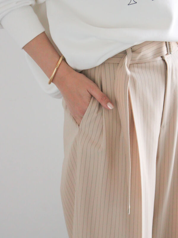 ピンストライプタックワイドパンツ（ベージュ/ブルー/ボトムス/パンツ