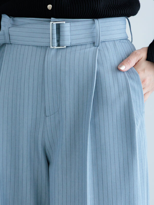 ピンストライプタックワイドパンツ（ベージュ/ブルー/ボトムス/パンツ