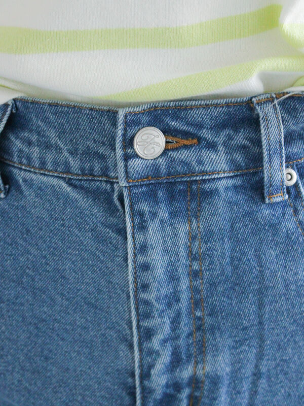 ストレートデニムパンツ《2026 spring catalog item》（サックスブルー