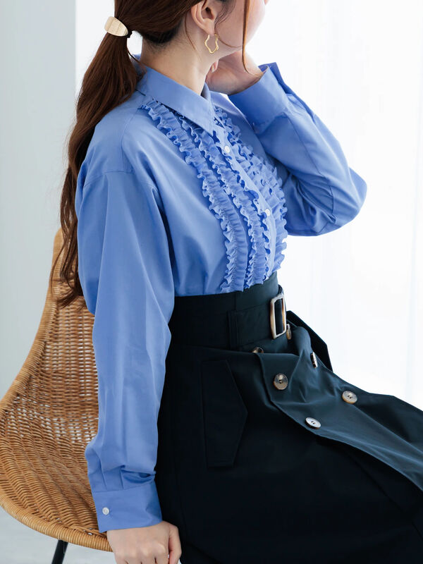 フロントフリルシャツ《2026 spring catalog item》（オフホワイト