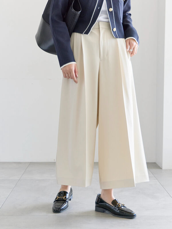フレアガウチョパンツ（オフホワイト/ベージュ/ネイビー/ボトムス