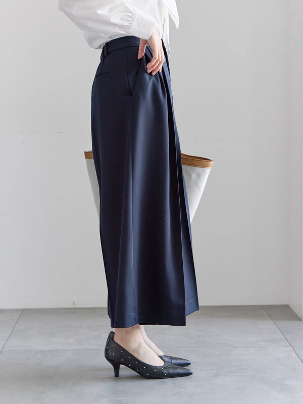 フレアガウチョパンツ（オフホワイト/ベージュ/ネイビー/ボトムス