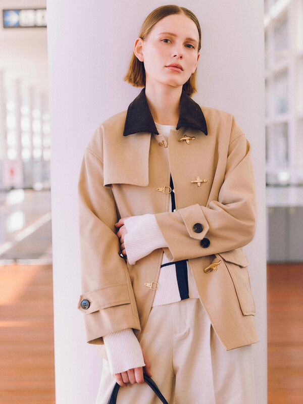 メタルバックルカバーオール《2026 spring catalog item》（ベージュ/アイボリー）｜Te chichi（テチチ）通販