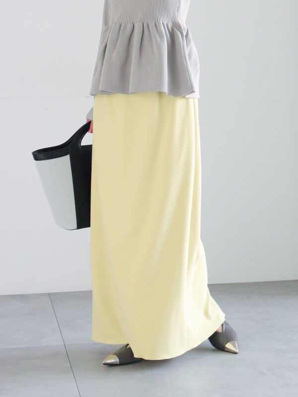 ストレッチジョーゼットナロースカート《2026 spring catalog item》（オフホワイト/チャコールグレー/イエロー）｜Te chichi（テチチ）通販