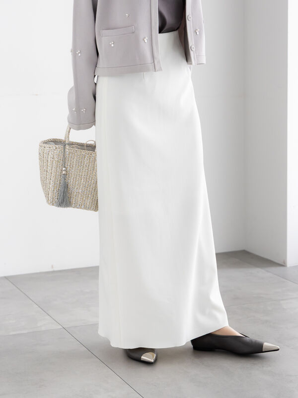 ストレッチジョーゼットナロースカート《2026 spring catalog item》（オフホワイト）｜Te chichi（テチチ）通販